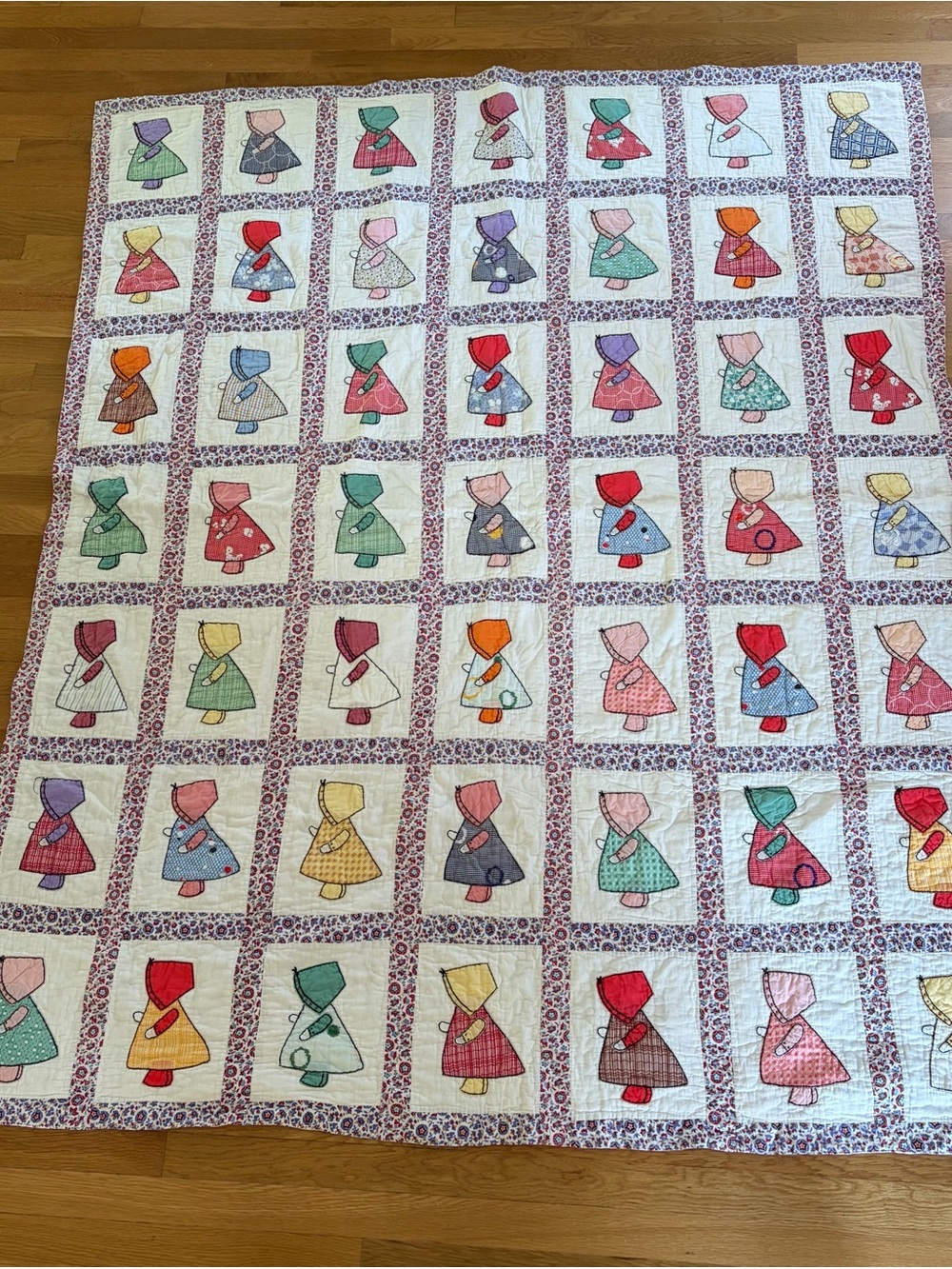 Sunbonnet Sue Patchwork Kids Dress Quilt - Multicolor